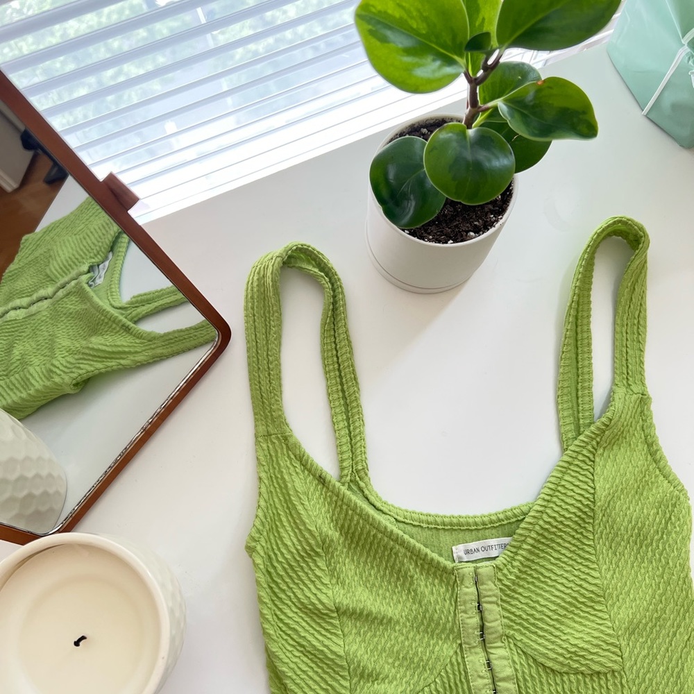 urban outfitters neon green corset crop top
